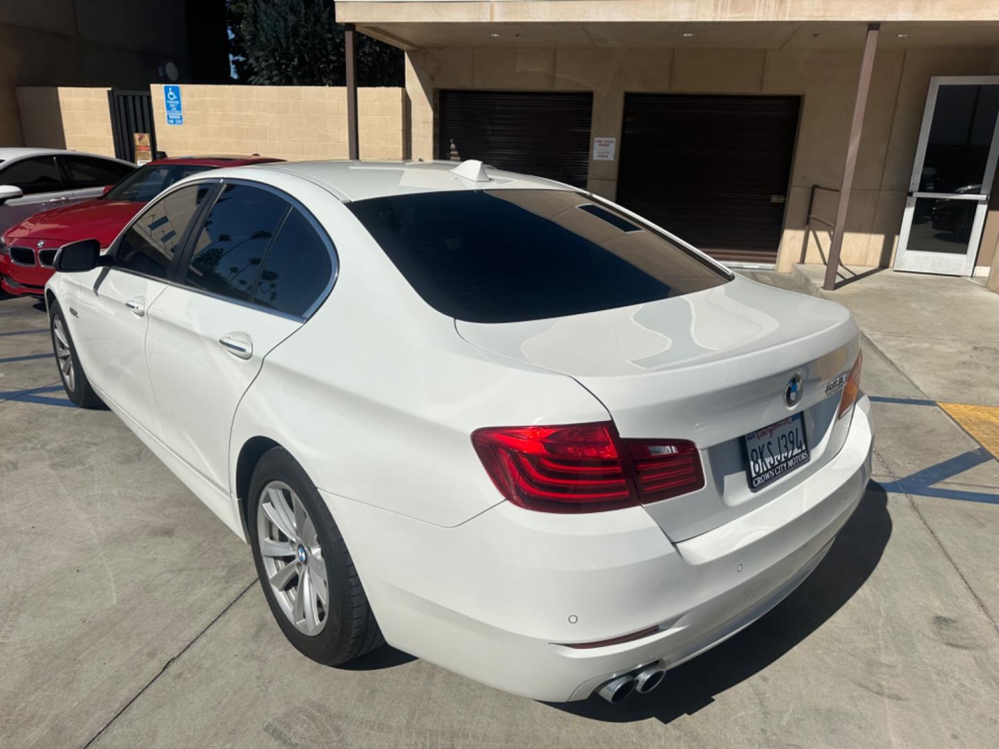 2016 White /Black BMW 5-Series Leather (WBA5A5C54GG) with an 4 Cylinder engine, Automatic transmission, located at 30 S. Berkeley Avenue, Pasadena, CA, 91107, (626) 248-7567, 34.145447, -118.109398 - Low Miles!! Monn-roof! Navigation! This 2016 BMW 5-Series 528i looks and drives well. It comes equipped with power seats, a moon roof, power seats, navigation, and much more. Contact us today. Looking for a stylish and reliable ride? Look no further than our impressive selection of used vehicles, - Photo#2